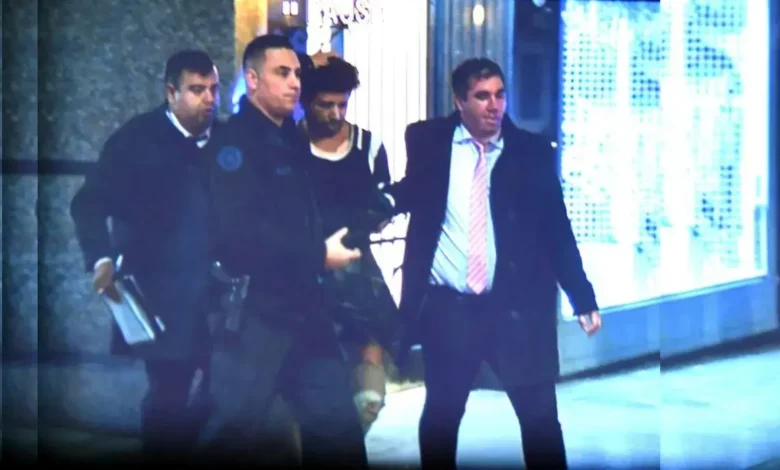 Trasladaron al detenido a la Superintendencia de Investigaciones de la Policía Federal