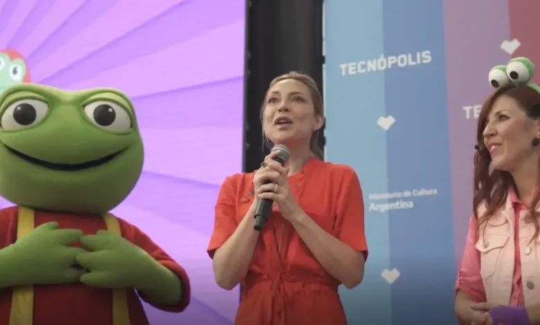 Fabiola Yáñez encabezó el acto de fin de año de la Fundación Banco Nación