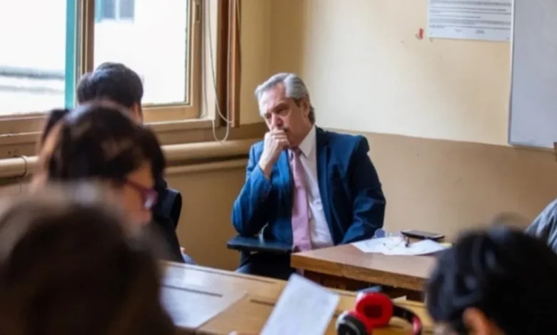 Alumnos de la UBA exigen que Alberto Fernández sea suspendido como docente