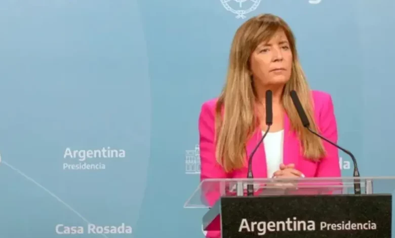 El Gobierno dijo que "no espía" y adjudicó la filtración de chats a una interna opositora