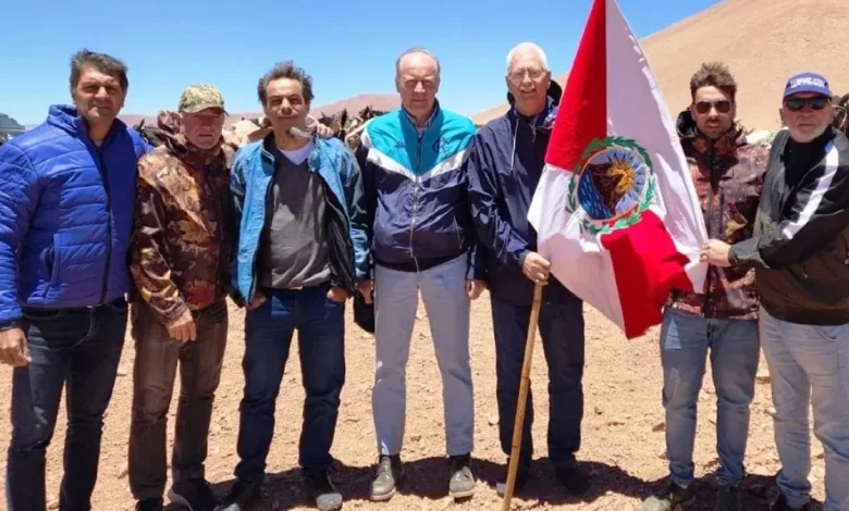 Vecinos de Villa Constitución cruzaron los Andes por el Paso de Comecaballos