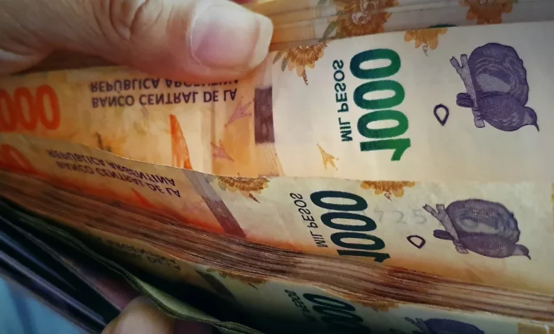 Estudiantes reciben un extra de $9000 en enero: fechas de cobro disponibles
