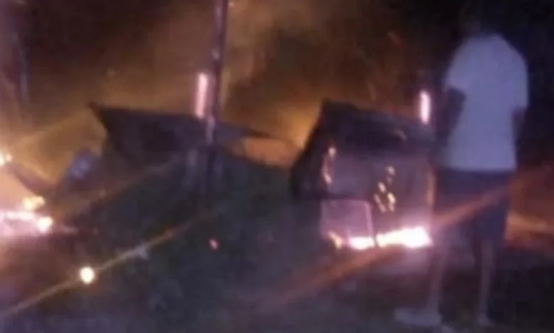 Se incendió una vivienda precaria en Villa General Savio