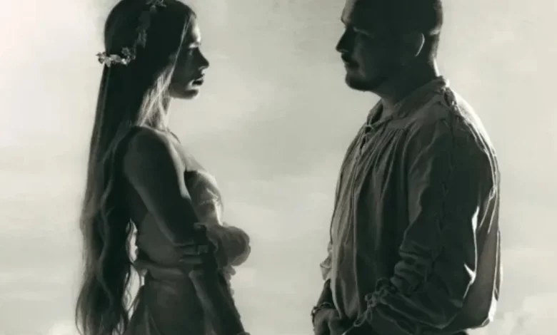 Christian Nodal presenta "Por el resto de tu vida" junto a Tini