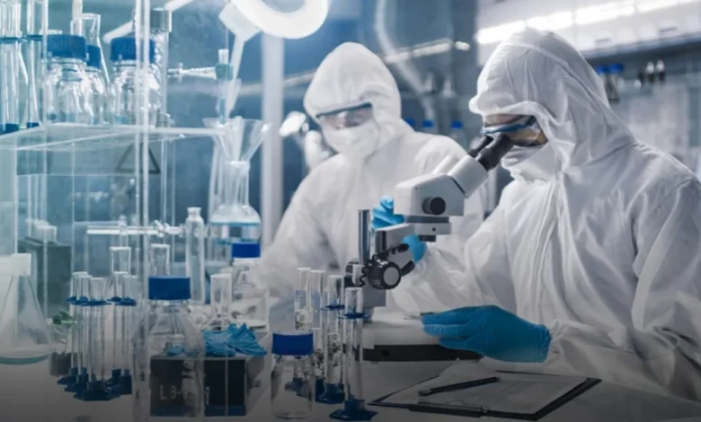 Desarrollan una vacuna que protege al cerebro de daños ocasionados por el covid
