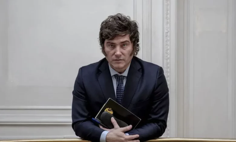 Javier Milei oficializa a Guillermo Britos como su candidato a gobernador de Buenos Aires, fortaleciendo su campaña electoral